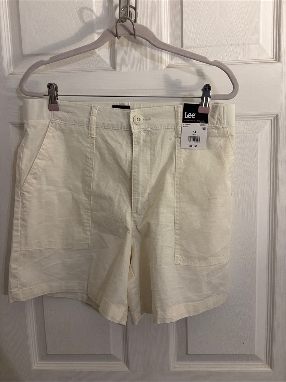 Lee Men's Cream Flat Front Utility Shorts